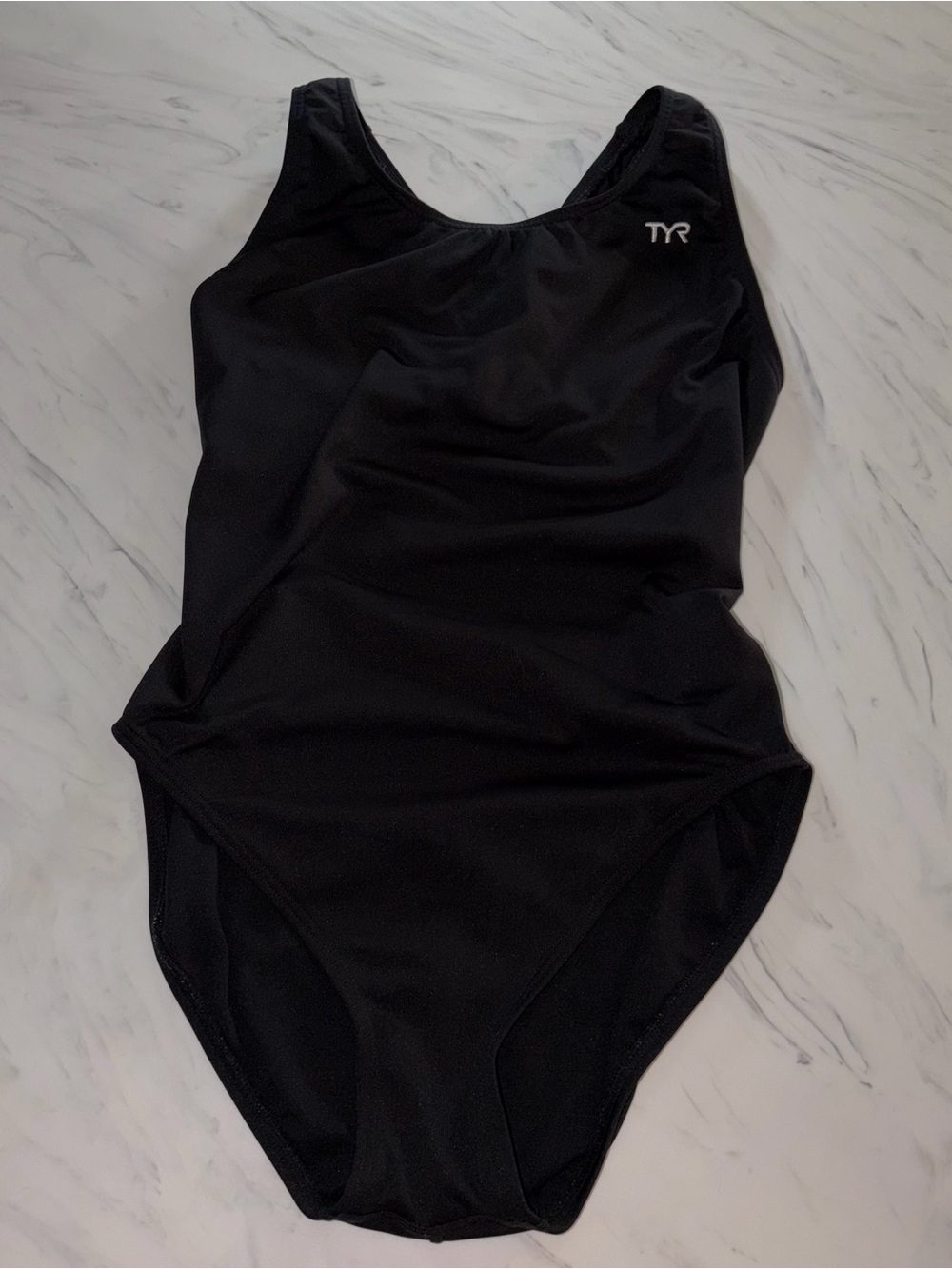 Tyr performance solid black female swimsuit 38 racing suit sport
